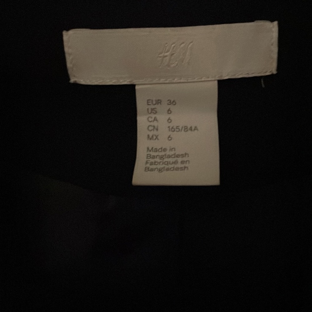 H&M Blazer - Picture 3 of 4
